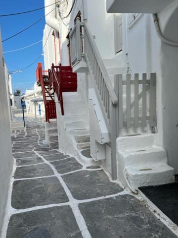 Traditional Myconian Studio In The Heart Of Chora Mykonos Town ภายนอก รูปภาพ