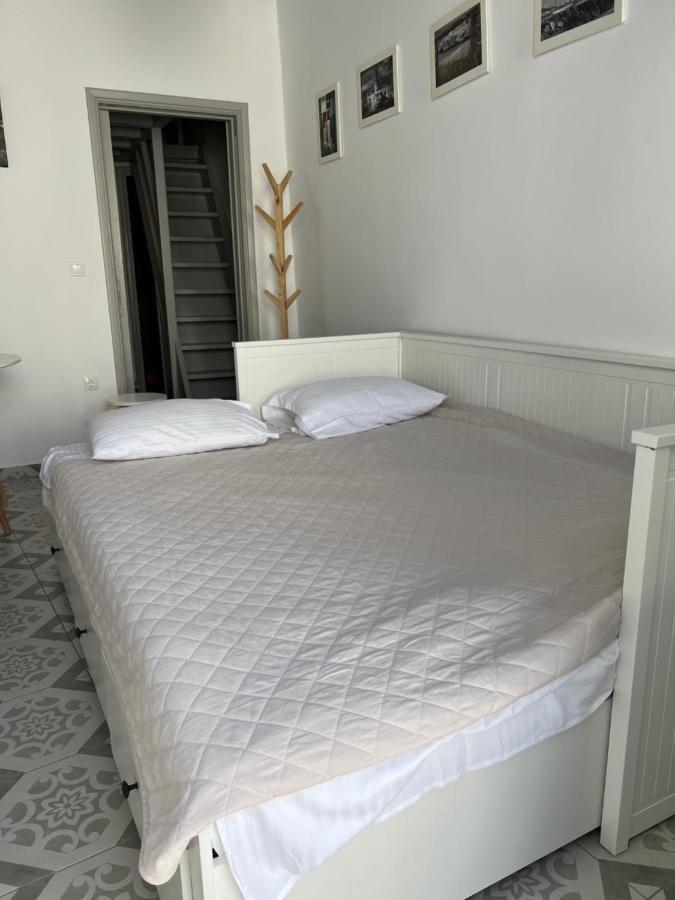 Traditional Myconian Studio In The Heart Of Chora Mykonos Town ภายนอก รูปภาพ